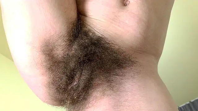 Snapshot of MercyLove chatting on November 2025 01:48:01 PM MercyLove online show from November 2025 01:48:01 PM