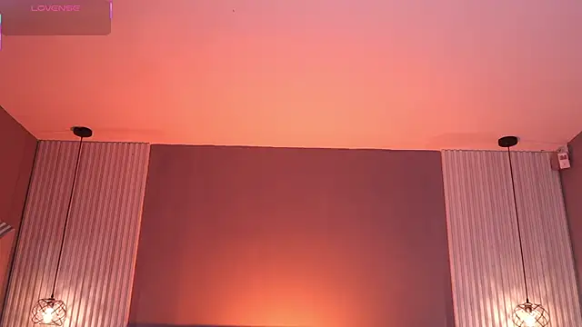 ValeryNova online show from May 2026 11:09:02 AM