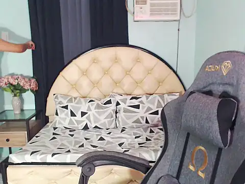 WeezyBabyXoxo online show from November 2025 08:03:02 AM