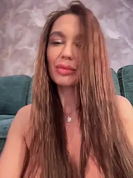 Emma Catt online show from February 2026 06:40:02 AM