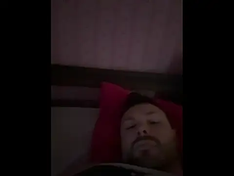 Snapshot of MartinBrandon chatting on May 2026 10:11:02 AM MartinBrandon online show from May 2026 10:11:02 AM