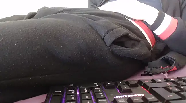 Snapshot of VASKOS178 chatting on March 2025 10:22:01 AM VASKOS178 online show from March 2025 10:22:01 AM