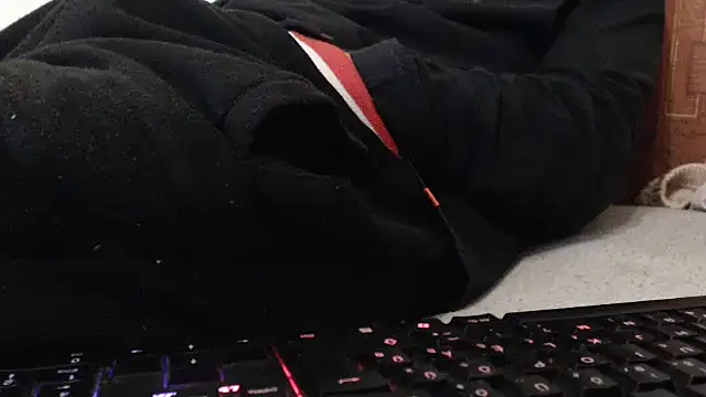 Snapshot of VASKOS178 chatting on November 2025 12:16:02 PM VASKOS178 online show from November 2025 12:16:02 PM