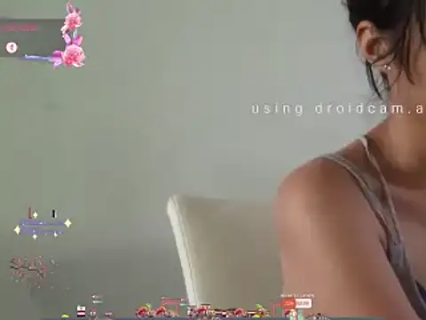 Snapshot of Moon_lunita chatting on January 2025 08:18:01 PM Moon lunita online show from January 2025 08:18:01 PM