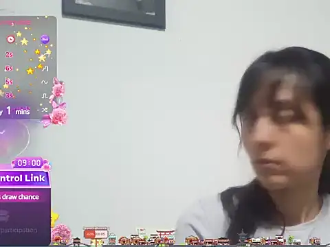 Snapshot of Moon_lunita chatting on January 2025 03:57:02 AM Moon lunita online show from January 2025 03:57:02 AM