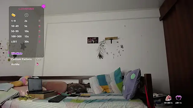 Snapshot of Moon_lunita chatting on March 2025 09:26:01 PM Moon lunita online show from March 2025 09:26:01 PM