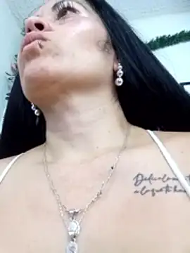 Tania mature online show from December 2025 05:09:01 PM