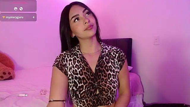 Snapshot of Melaniie01 chatting on January 2025 11:06:01 PM Melaniie01 online show from January 2025 11:06:01 PM