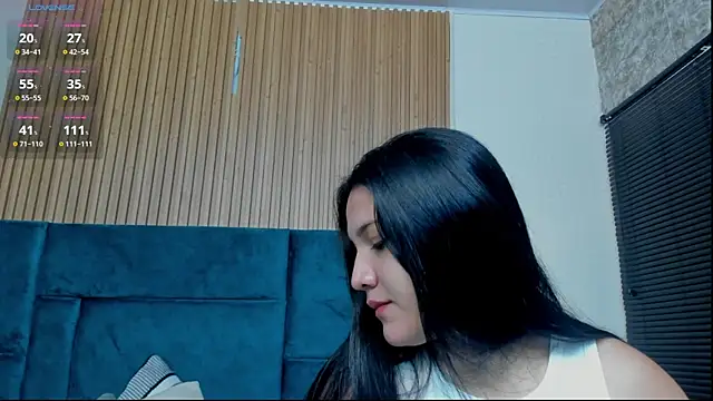 Kareena chopra online show from May 2026 12:23:01 PM