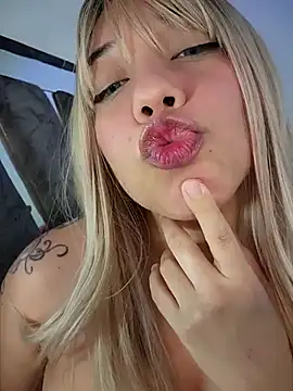 miafresa hot online show from March 2025 12:00:02 AM