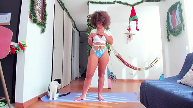 Snapshot of karlye_5 chatting on December 2024 01:54:02 PM karlye 5 online show from December 2024 01:54:02 PM