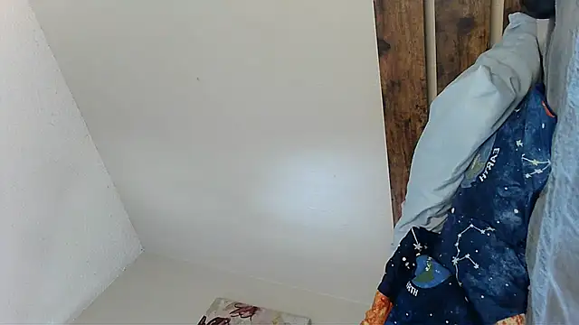 Snapshot of EmpressSunshine chatting on September 2025 04:39:01 PM EmpressSunshine online show from September 2025 04:39:01 PM