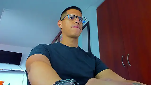  John Boy  online show from January 2026 01:04:01 PM