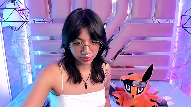 Nami usagi online show from December 2024 04:57:01 PM