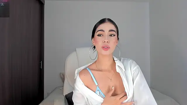 RebeccaBaxter online show from February 2025 06:09:02 PM