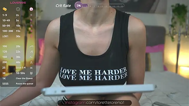 Lorettelorena online show from January 2025 08:18:01 PM