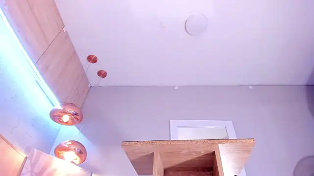 bonie lov online show from January 2025 02:03:02 AM