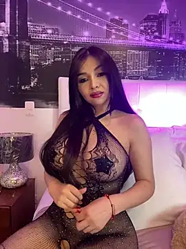 KateLatorre online show from January 2025 11:40:02 PM