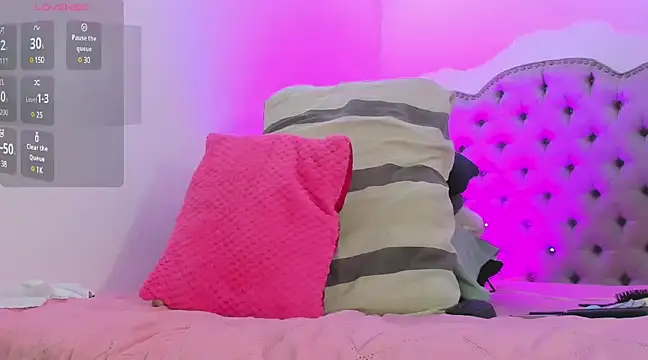 saammii  online show from February 2025 11:11:02 PM