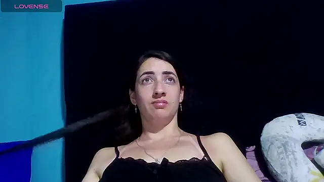 Snapshot of Salo_Heaven chatting on April 2026 01:43:01 AM Salo Heaven online show from April 2026 01:43:01 AM