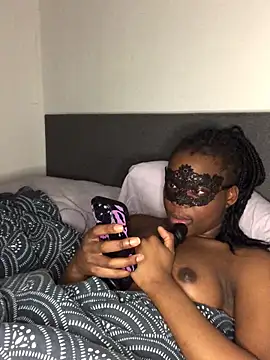 Snapshot of Ebonygirlx chatting on January 2025 11:29:01 PM Ebonygirlx online show from January 2025 11:29:01 PM