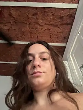 Snapshot of indierotic chatting on January 2025 06:45:02 PM indierotic online show from January 2025 06:45:02 PM