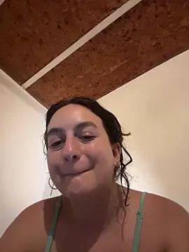 Snapshot of indierotic chatting on January 2025 02:53:02 AM indierotic online show from January 2025 02:53:02 AM