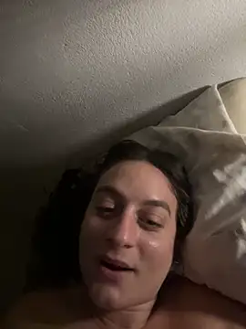 Snapshot of indierotic chatting on February 2025 04:58:02 PM indierotic online show from February 2025 04:58:02 PM