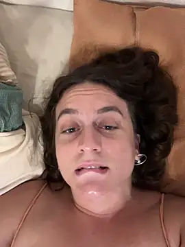 Snapshot of indierotic chatting on February 2025 04:03:02 AM indierotic online show from February 2025 04:03:02 AM