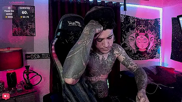 Snapshot of josh__ackerman chatting on December 2024 10:10:02 AM josh ackerman online show from December 2024 10:10:02 AM