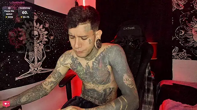 Snapshot of josh__ackerman chatting on February 2025 02:50:02 AM josh ackerman online show from February 2025 02:50:02 AM