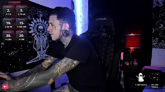 Snapshot of josh__ackerman chatting on February 2025 12:25:02 AM josh ackerman online show from February 2025 12:25:02 AM