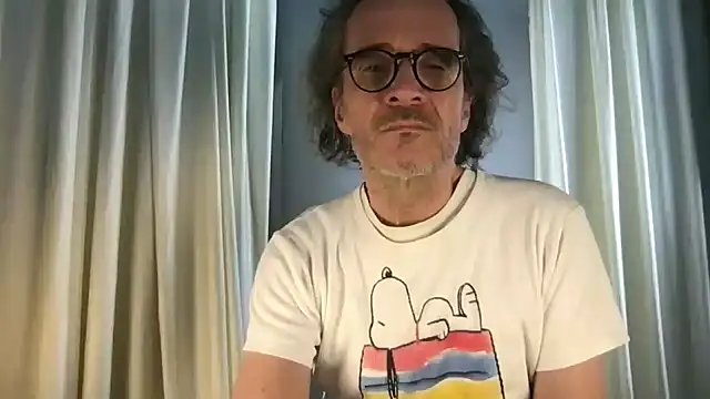 Snapshot of GioApri chatting on July 2026 03:45:02 PM GioApri online show from July 2026 03:45:02 PM