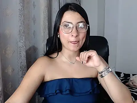 SavannaEvans001 online show from March 2026 04:08:02 AM