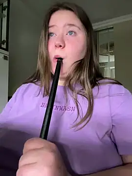 Snapshot of remirann_ chatting on January 2025 06:41:02 PM remirann online show from January 2025 06:41:02 PM