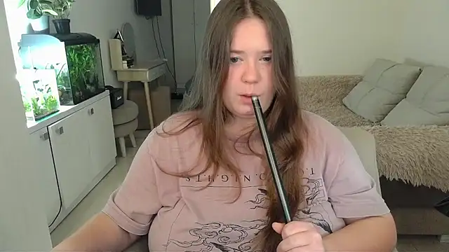 Snapshot of remirann_ chatting on March 2025 01:13:02 PM remirann online show from March 2025 01:13:02 PM