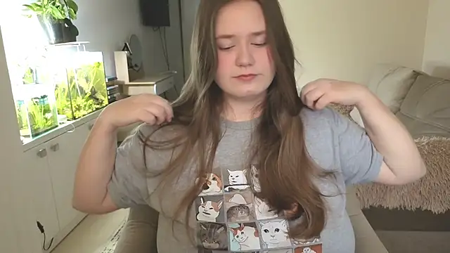 Snapshot of remirann_ chatting on December 2025 12:25:01 PM remirann online show from December 2025 12:25:01 PM