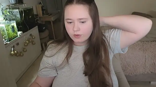 remirann  online show from February 2026 12:39:02 PM