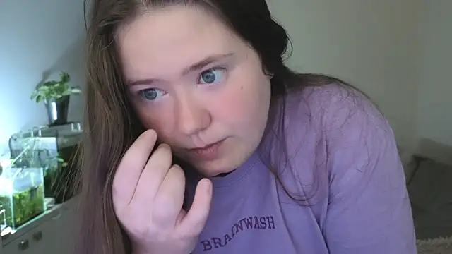 Snapshot of remirann_ chatting on May 2026 06:44:02 AM remirann online show from May 2026 06:44:02 AM