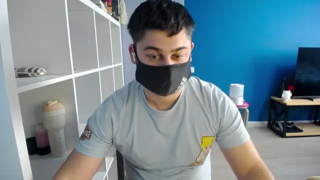 Tomguys online show from March 2025 01:09:01 PM