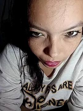 Melanymartinez105 online show from May 2026 03:25:01 AM