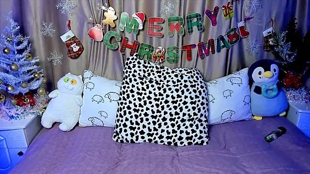 Snapshot of LilyStarlight chatting on December 2024 07:01:01 AM LilyStarlight online show from December 2024 07:01:01 AM