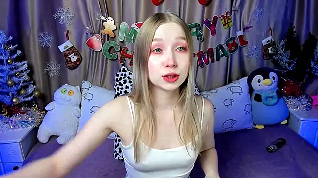 Snapshot of LilyStarlight chatting on December 2024 03:25:02 AM LilyStarlight online show from December 2024 03:25:02 AM