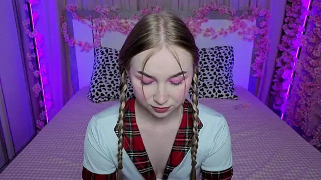 Snapshot of LilyStarlight chatting on April 2026 03:23:01 AM LilyStarlight online show from April 2026 03:23:01 AM