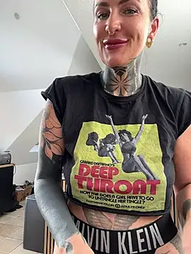 InkedBiitch online show from May 2026 05:34:01 AM