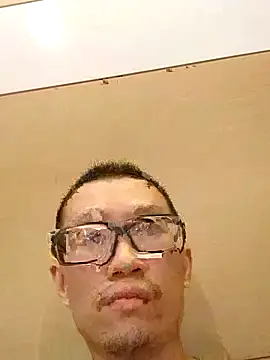 Exposedsian online show from September 2025 08:51:02 AM