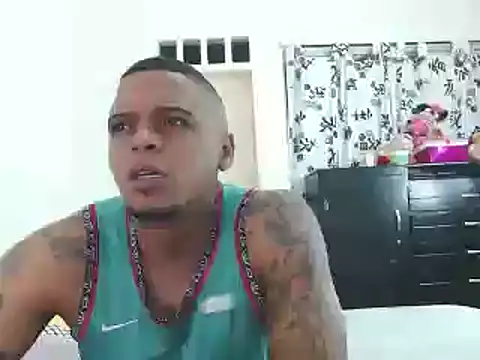 hot and naughty latin online show from January 2025 01:31:02 AM