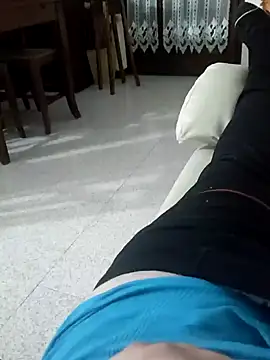 Snapshot of manuel9428 chatting on January 2025 08:58:02 PM manuel9428 online show from January 2025 08:58:02 PM