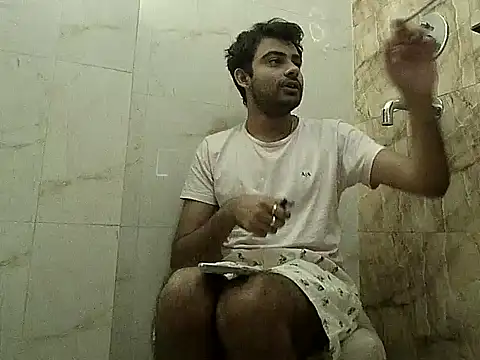 Snapshot of king_kong_india1 chatting on January 2025 06:59:02 PM king kong india1 online show from January 2025 06:59:02 PM