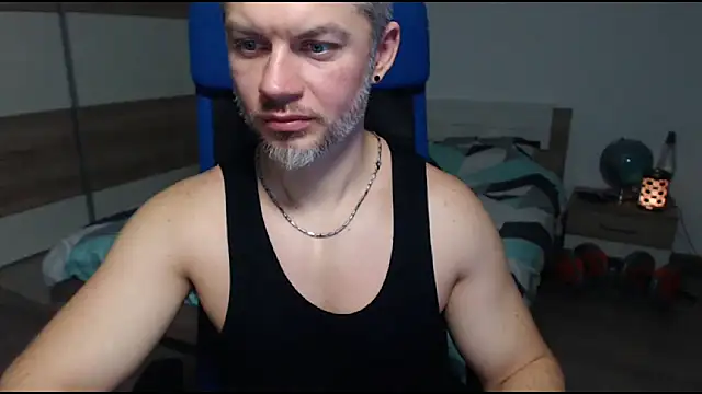 Snapshot of RobbyShawz chatting on January 2025 11:52:01 AM RobbyShawz online show from January 2025 11:52:01 AM